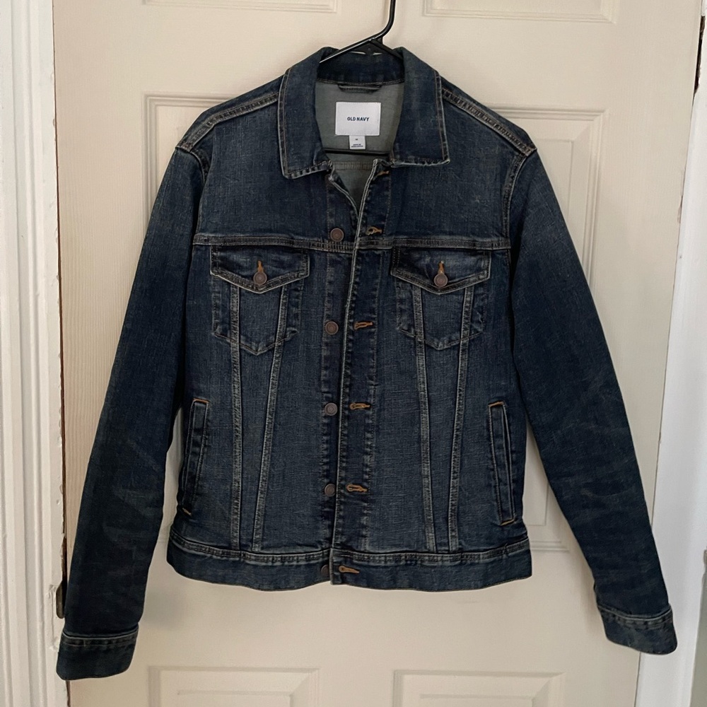 Old Navy Men’s Denim Jacket (Medium)